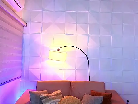 Paola_Leal