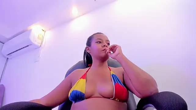 violettaa_hott_ webcam