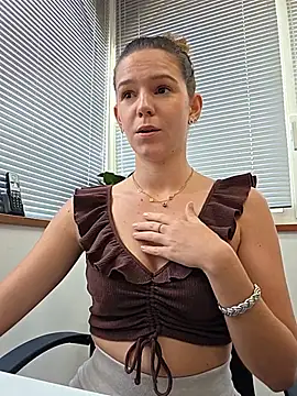 lucie_mehott live sex cam