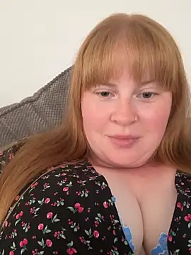 Curvy-GingeXX