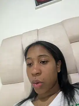 Zaira_Rose_