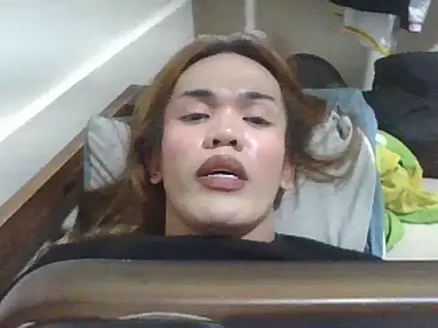 Almoghty_Maria webcam