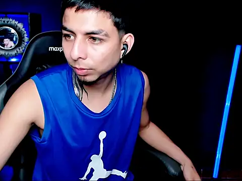 ALPHA_LATINO webcam