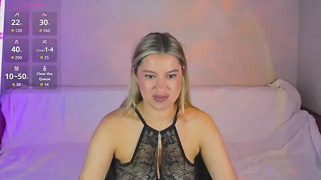 Shakira_Lux