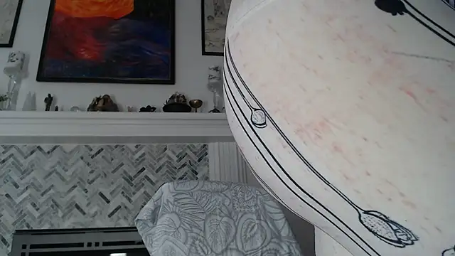AuroraWillows live cam preview