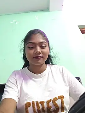 Your_Poonam24 webcam