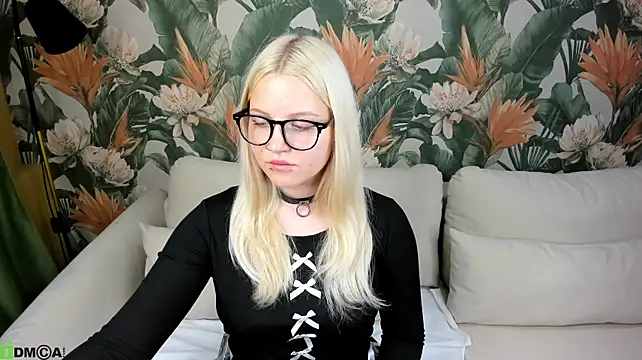 Velvet-Lun