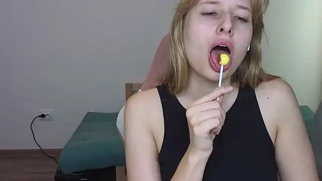 Jessy_Ginger live cam on StripChat