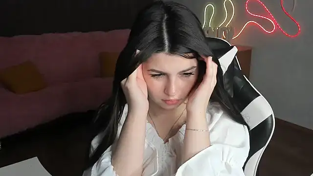 KisaModel live sex cam
