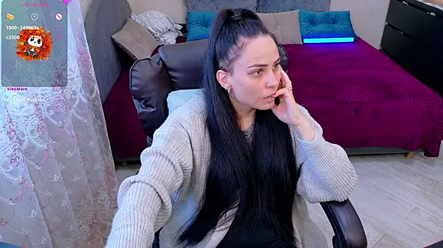 Kriss_brunette_5