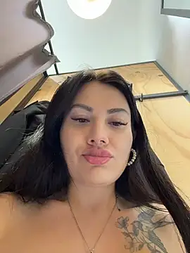 Wet__Bunny webcam