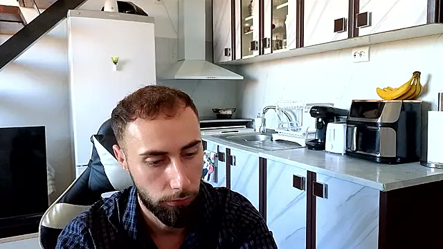 RyanStorm_ webcam