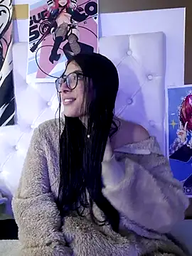 Olivia_Collinns1 live cam on StripChat