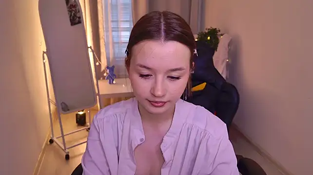 RileyBloomss webcam