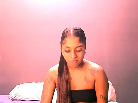 indian_barbie webcam