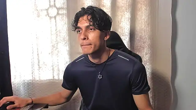 Corey_Vale webcam