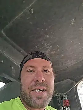 Uncle_Shaggy webcam
