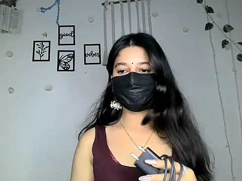 HOT_SNEHA4