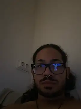 MrMagnificat webcam