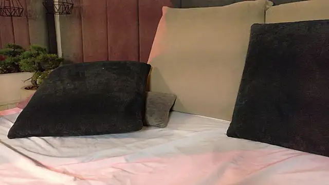 nicolle_pierce