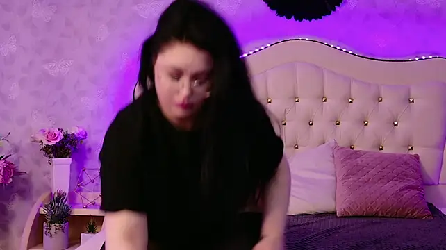 LunaXBabe webcam