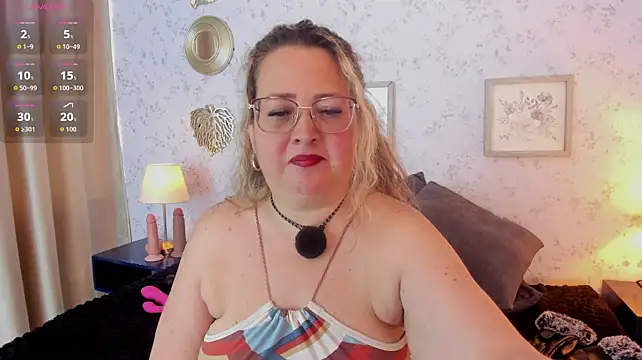 Martinacurvy_