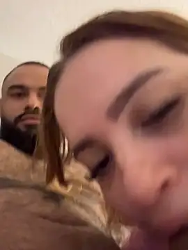 doslatinos webcam