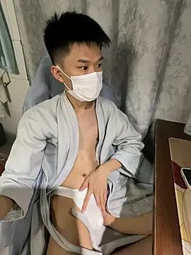 Zhang_yiovo