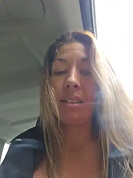 MiraKisss