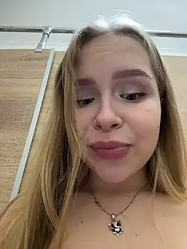 Liza_risky webcam