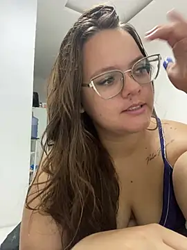 Laryssinha_69