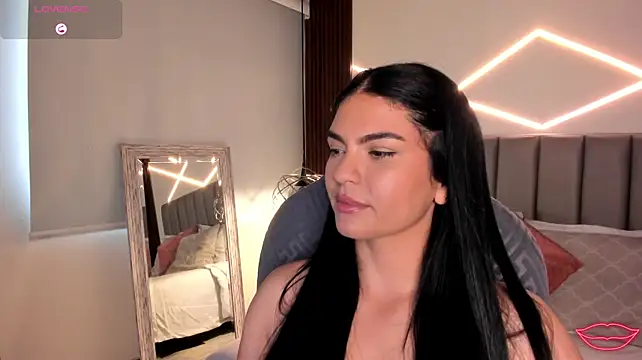 Veronicalanx1 live cam on StripChat