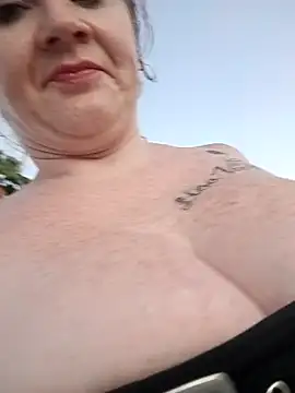 nakedgarbageperson