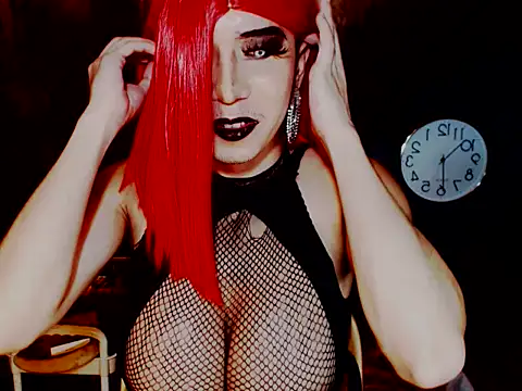 MistressPaola webcam