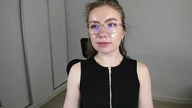Mia_Tasty