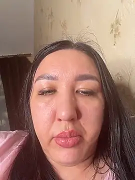 Naughtbaby_2025 webcam
