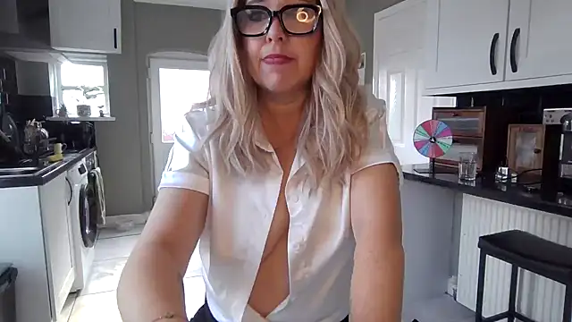MissHoneyPenny