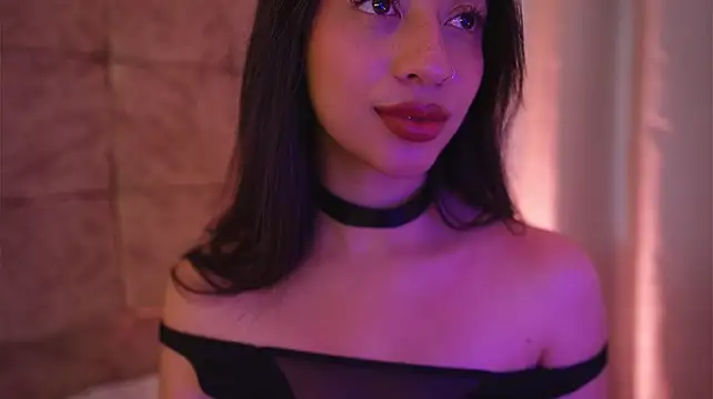 charlotterusso live cam preview