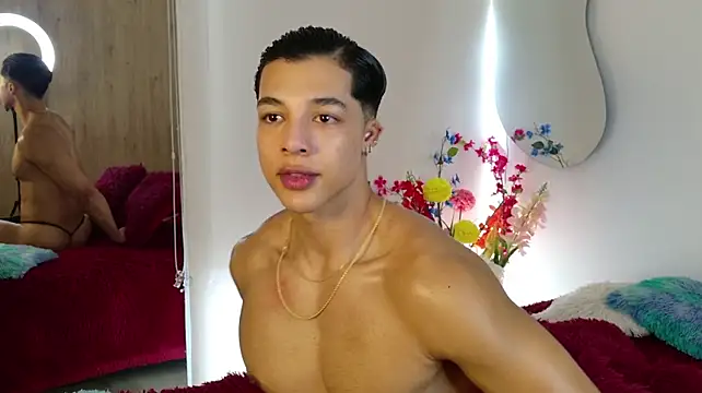 Troye_Williams webcam