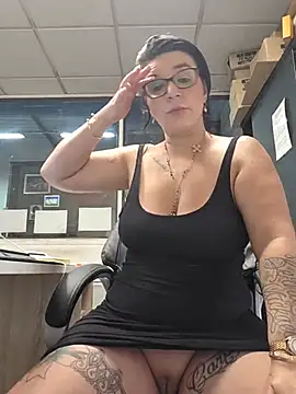 Micorazonheolmiangel23 webcam