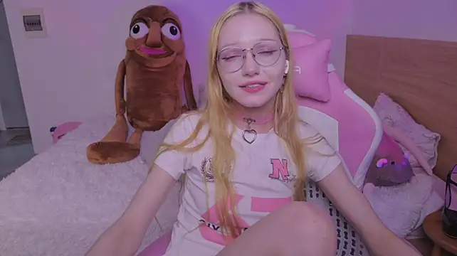 blush webcam