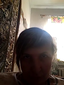 BellaBlum777 webcam