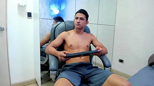 Simon_Axe