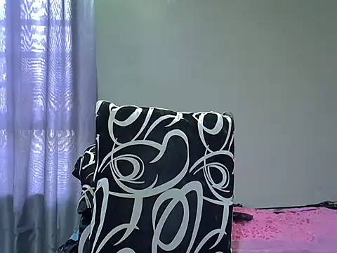 nia_onyx