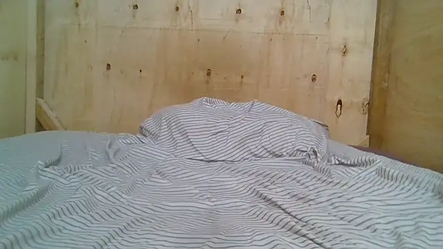 Camillah- live cam preview