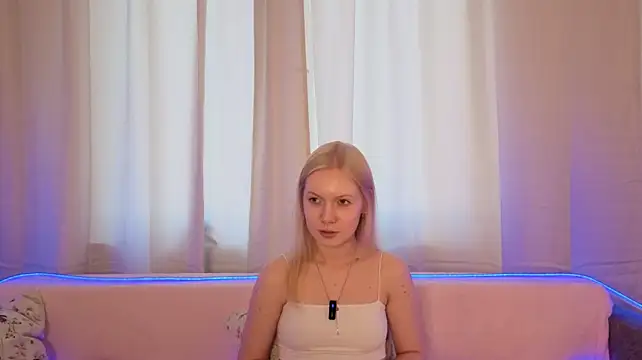 ChelsieAranas webcam