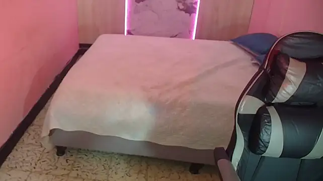 big_curve_and_ass