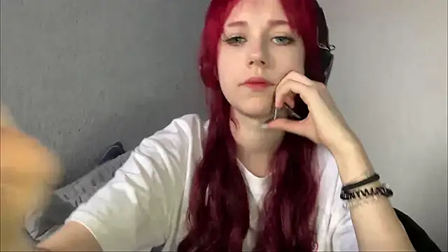 HuggyWuggyyy webcam