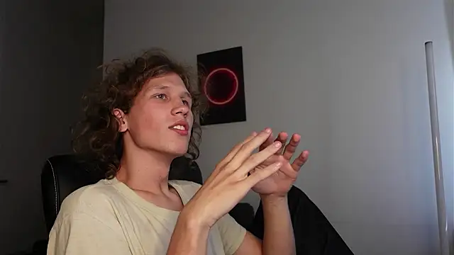 Mike_Reesee webcam
