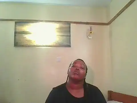sweetbootty03 webcam